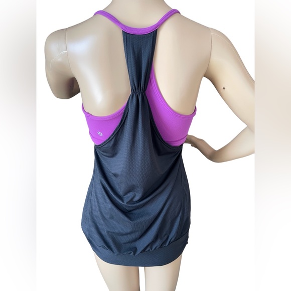 Black Lululemon Tank Top With Built-In Bra - Picture 3 of 4